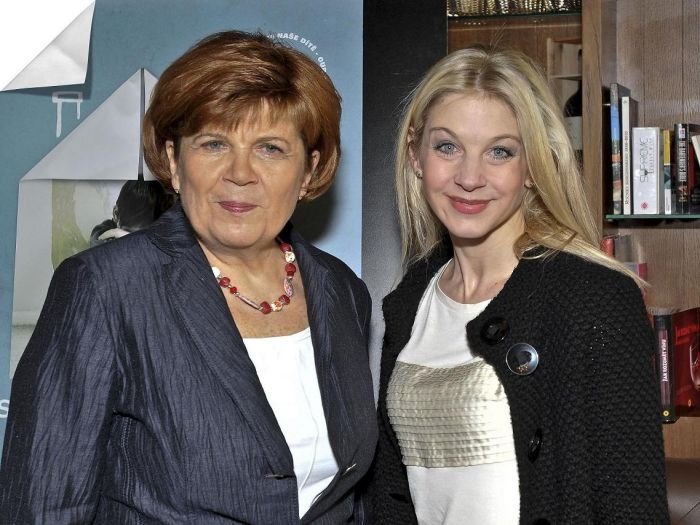 Zuzana Baudyšová se Sabinou Laurinovou